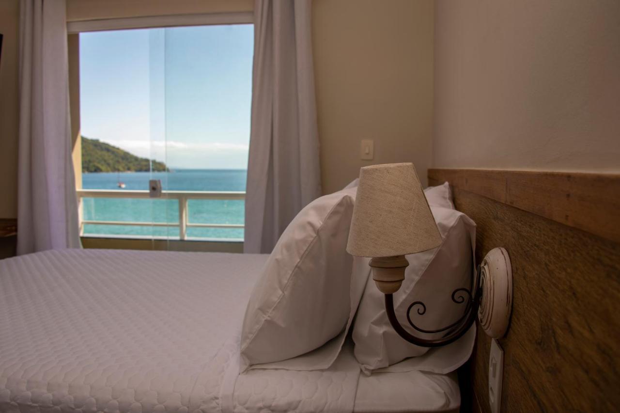 Hotel La Coquille Praia de Araçatiba Esterno foto